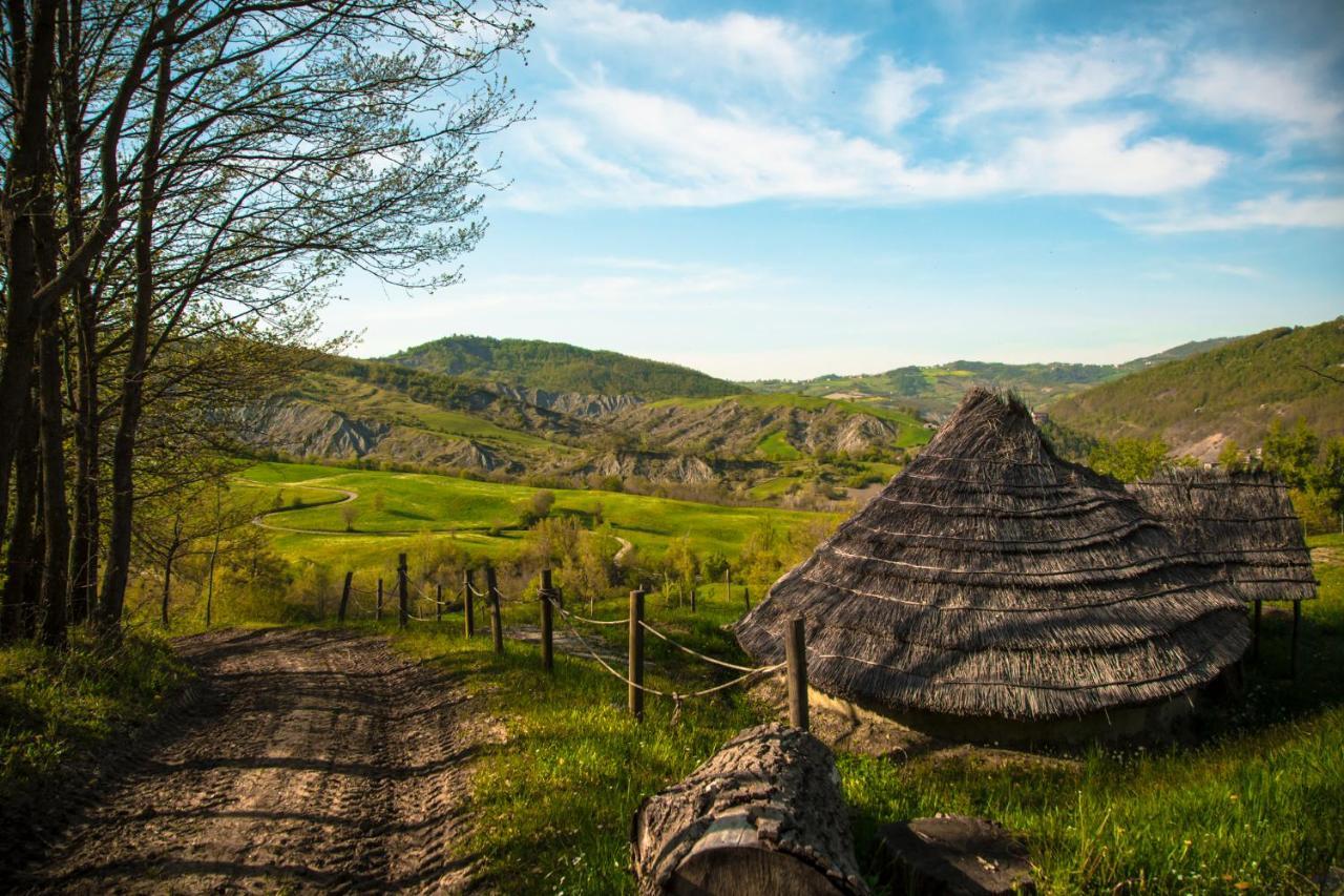 Ostello Podesteria Di Gombola - Arte E Territorio Polinago Kültér fotó